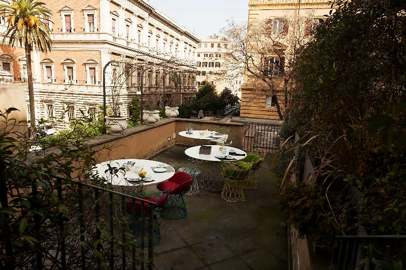 Moses Fountain Bed & Breakfast Rome